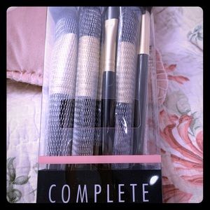 Makeup brush set